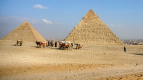 Les pyramides de Khéops et de Khephren (image d'illustration)