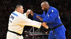 Tatsuru Saito et Teddy Riner aux Jeux olympiques de Paris le 03/08/2024