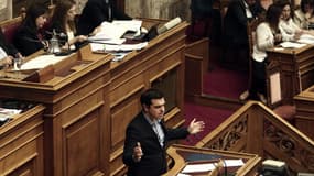 Les 153 députés de la majorité gouvernementale, composée de la gauche Syriza et du parti souverainiste Anel, ont voté pour ce texte.