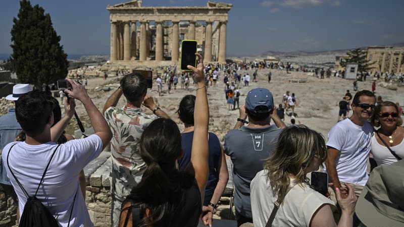 Face au surtourisme, la Grèce limite le nombre quotidien de visiteurs sur l'Acropole