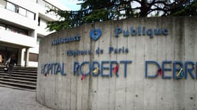Entrée de l'hôpital Robert-Debré, à Paris.