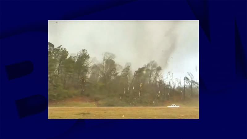 États-Unis: deux morts et six blessés dans le passage de violentes tornades