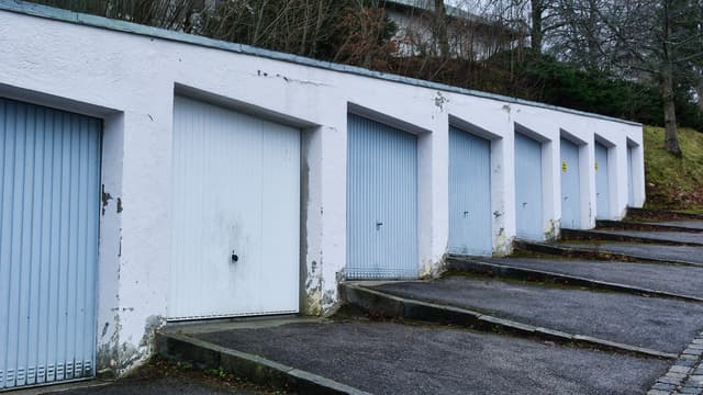 Une place de parking coûte de plus en plus cher en France