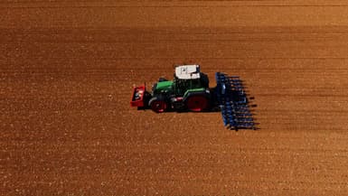 Agrivaux se consacre à l’innovation au service d’une agriculture respectueuse de l’environnement. 
