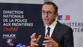 Le ministre de l'Intérieur, Bruno Retailleau, à Lognes en Seine-et-Marne le 7 février 2025 