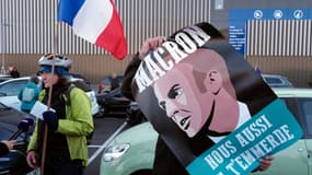 Des opposants au pass vaccinal forment un "Convoi de la Liberté" à Nice, le 9 février 2022
