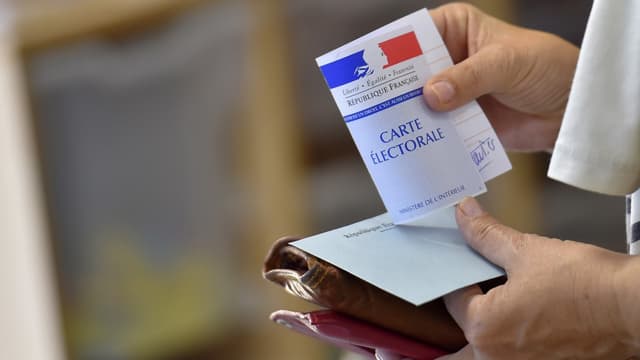 Image d'illustration d'une carte d'électeur.