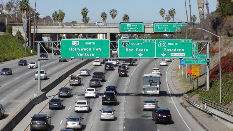 De nouvelles files de circulation sans limitation de vitesse, c'est ce que propose un sénateur californien.