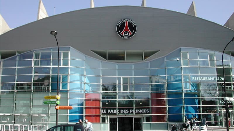 Le PSG nouveaudevraitquitter le camp des loges