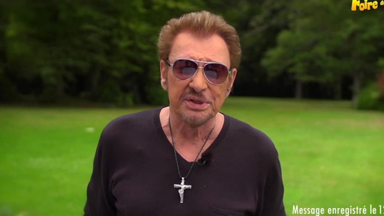 Johnny Hallyday dans le film promotionnel de la Foire du Trône, au profit d'une association Rafaël. 
