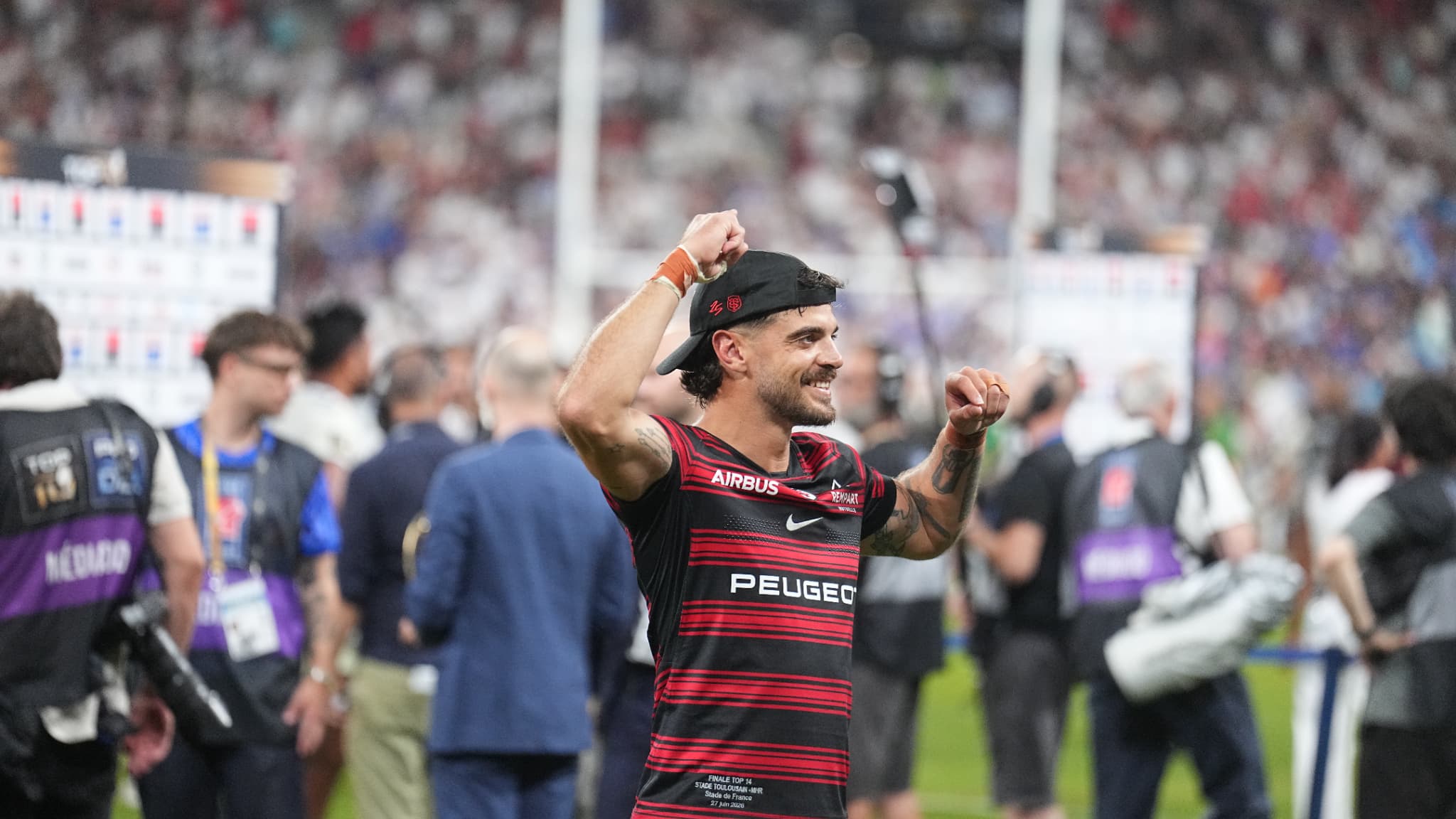 Top 14: "On s’est envoyés comme des lions", Romain Ntamack savoure le quadruplé historique du Stade Toulousain