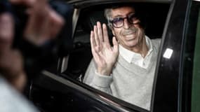 Les images de la sortie de prison de Patrick Balkany jusqu'à sa maison de Giverny