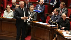 François Bayrou et plusieurs de ses ministres à l'Assemblée nationale le 18 mars 2024