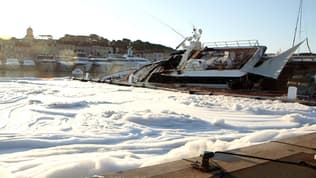 Un superyacht en feu dans le port de Saint-Tropez 