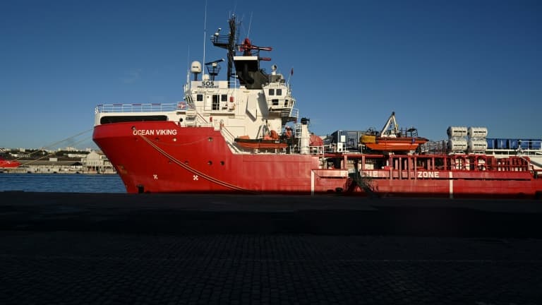 L'Ocean Viking, le navire de secours en mer de l'ONG SOS Méditerranée, dans le port de Marseille, le 29 décembre 2020