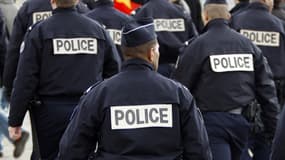 Un policier a été blessé à la main lors d'affrontements à Vénissieux près de Lyon. 