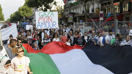 Des milliers de manifestants propalestiniens ont défilé à Paris le 23 juillet dernier (Kenzo Tribouillard - AFP)