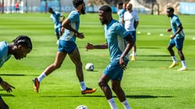 Chancel Mbemba à l'entraînement avec l'OM, le 8 juillet 2024