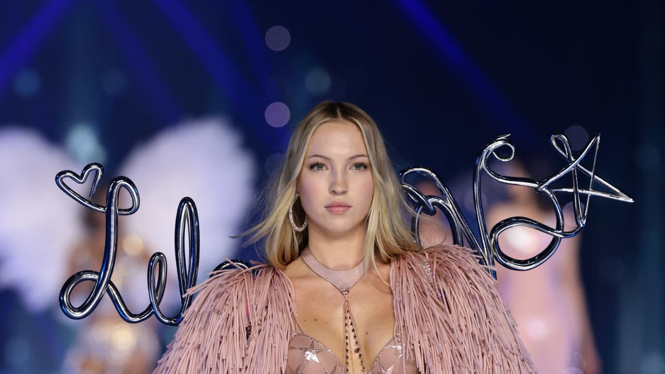 Lila Moss, Victoria's Secret 2024 Lila Moss, Victoria's Secret 2024