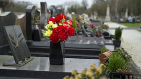 Le cimetière de Champlan, le 4 janvier 2015.