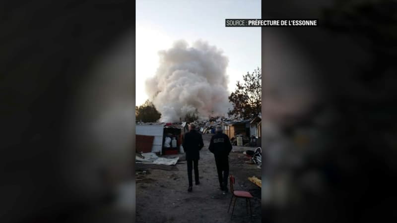 Un incendie qui a pris dans un campement Rom dégage une forte fumée près de la N104.