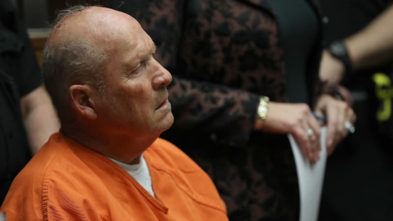 Joseph DeAngelo, "le tueur du Golden State" qui avait terrorisé la Californie dans les années 1970 et 1980, a commencé lundi à plaider "coupable".