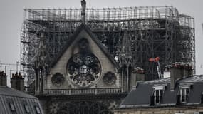 Le patron du Medef qualifie de "ridicule" et "minalbe" la polémique sur la déduction fiscale sur les dons de la reconstruction de Notre-Dame