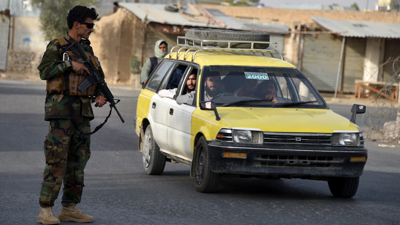 Les talibans affirment avoir pris Kandahar, deuxième ville ...