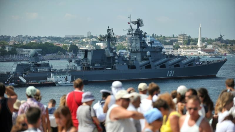Guerre en Ukraine: la Russie accuse Kiev d'avoir frappé le QG de sa flotte en Crimée