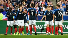 Les Bleus célèbrent leur beau succès contre l'Albanie