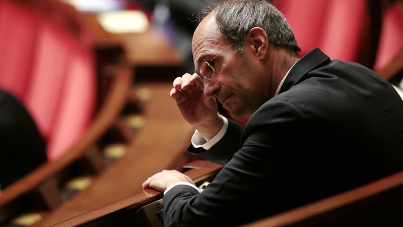 Eric Woerth rappelle que la droite avait "applaudi" la mesure proposée par François Hollande devant le congrès.