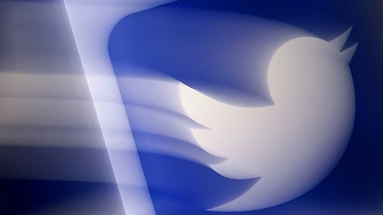 Twitter a suspendu jeudi de façon permanente le compte d'un groupe ultra-conservateur Project Veritas, connu pour son soutien à Donald Trump et ses coups médiatiques