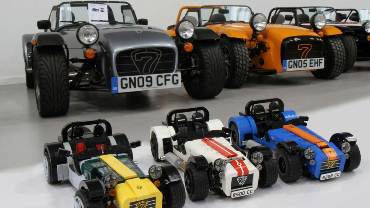 C'est un vote sur internet qui a poussé Lego à ajouter à la collection cette Caterham Seven imaginée par un fan de la marque.