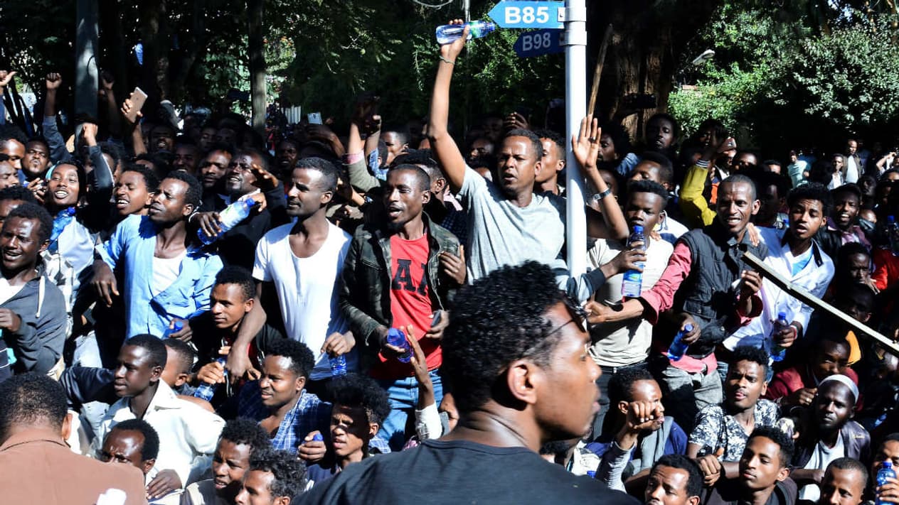 Les partisans de Jawar Mohammed manifestent dans les rues d'Addis Abeba en Ethiopie, le 23 octobre 2019 Les partisans de Jawar Mohammed manifestent dans les rues d'Addis Abeba en Ethiopie, le 23 octobre 2019
