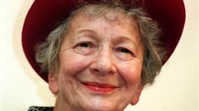 La poétesse polonaise Wislawa Szymborska, prix Nobel de littérature en 1996, est morte mercredi des suites d'un cancer de la gorge à l'âge de 88 ans. Surnommée "le Mozart de la poésie", elle s'est éteinte dans son sommeil, a précisé à l'agence de presse p