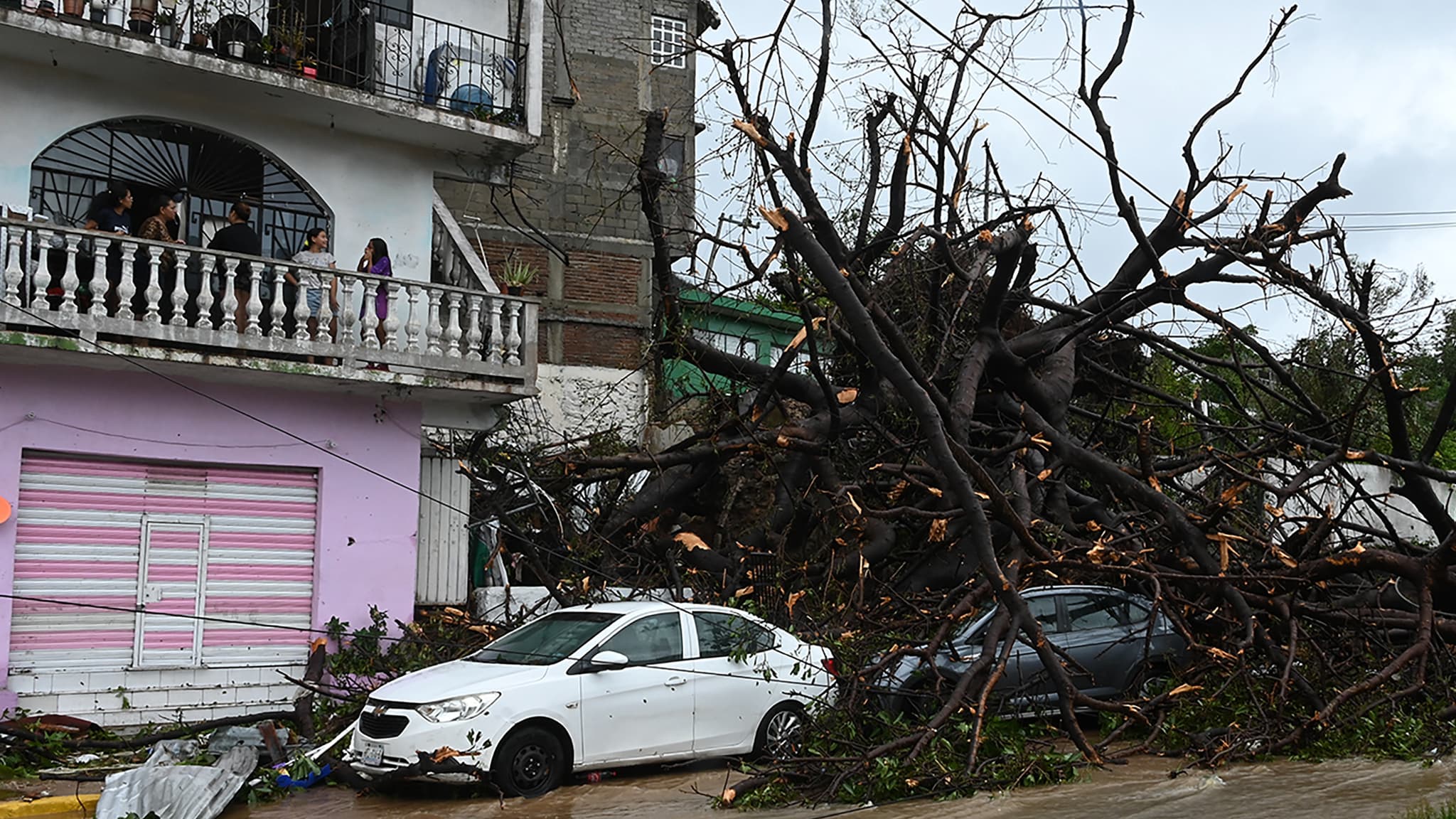 Vue des dégâts causés par le passage de l'ouragan Otis à Acapulco, dans l'État de Guerrero, au Mexique, le 25 octobre 2023.