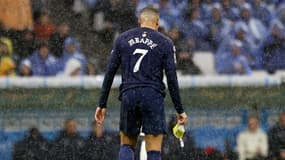 Kylian Mbappé dépité au moment de son remplacement lors du match OM-PSG, le 31 mars 2024