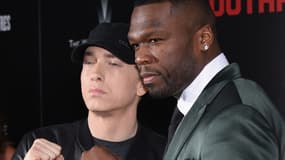 Les rappeurs Eminem (à gauche) et 50 Cent (à droite) à New York le 20 juillet 2015.