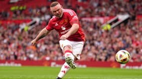 Wayne Rooney sous le maillot des Red Devils lors d'un match caritatif le 7 septembre 2024.