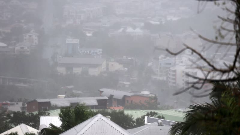 La Réunion placée en vigilance orange pour fortes pluies et orages, jusqu'à 150 millimètres de pluie attendus
