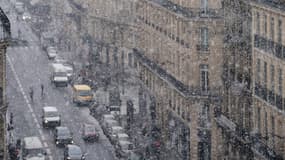 Paris sous la neige (image d'illustration)
