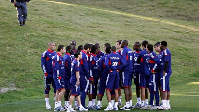 Les Bleus ont boycotté un entraînement lors du Mondial pour marquer leur mécontentement face au renvoi de Nicolas Anelka
