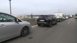Une opération escargot a bloqué la circulation du côté de Fos-sur-Mer le 22 mars 2023. 