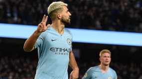 La saison prochaine, l'écusson Nike sera remplacé par celui de Puma.