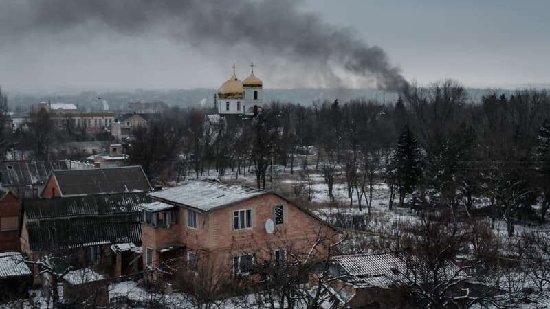 EN DIRECT - Guerre en Ukraine: la Russie dit construire un aqueduc pour alimenter le Donbass