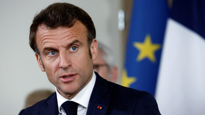 Emmanuel Macron à Vendôme, dans le Loir-et-Cher, le 25 avril 2023. 
