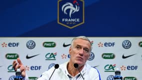 Deschamps face aux journalistes avant France-pays de Galles