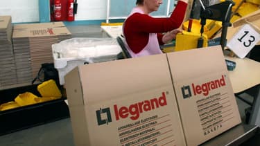 Le fournisseur d'équipements électriques Legrand, basé à Limoges, va acquérir 100% de Netatmo, spécialiste des produits connectés pour la maison.