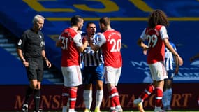 Neal Maupay face à Kolasinac, Mustafi et Guendouzi
