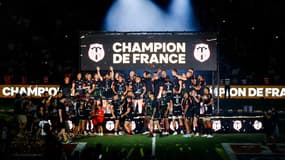 Les joueurs du Stade Toulousain célèbrent leur 23e Bouclier de Brennus, le 28 juin 2024.